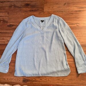 Talbots Light Blue Polka Dot Blouse Medium EUC